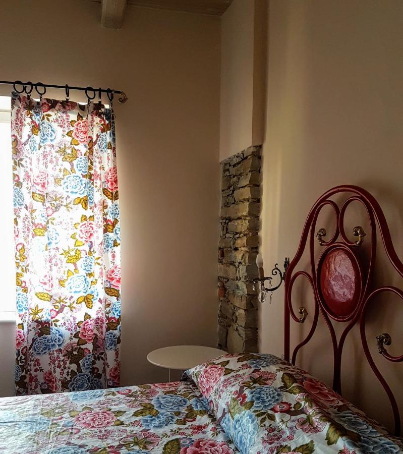 לינה וארוחת בוקר Marsaglia  Casa Taro מראה חיצוני תמונה