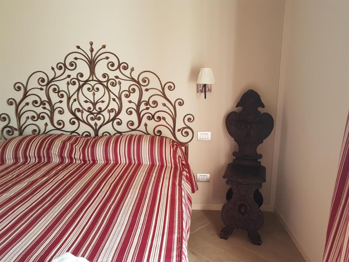 לינה וארוחת בוקר Marsaglia  Casa Taro מראה חיצוני תמונה